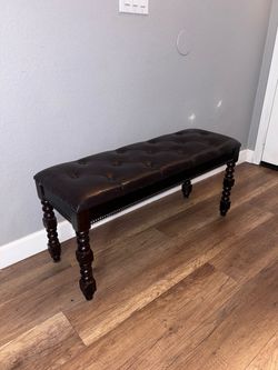 Tufted Black Upholstered Bench ā Ornate Wood Legs