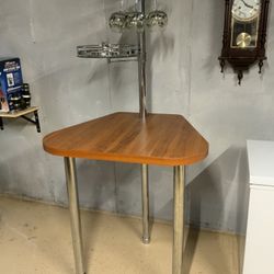 Swing Table