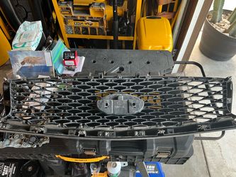 Grille para infinity 2018/2024 Q 50 S