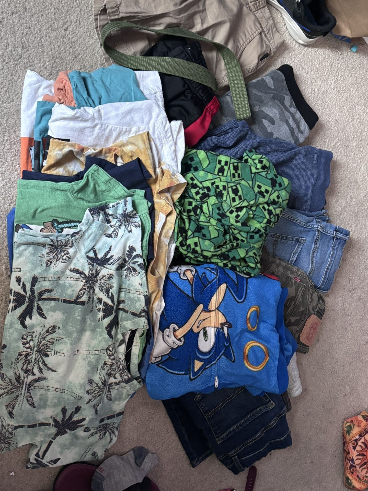 30+ Boys Items