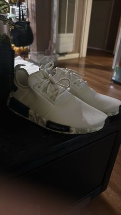 ADIDAS NMD_R1 Sneakers (Mint condition!)