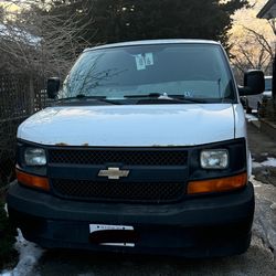 2017 Chevy Express 2500 Work Van