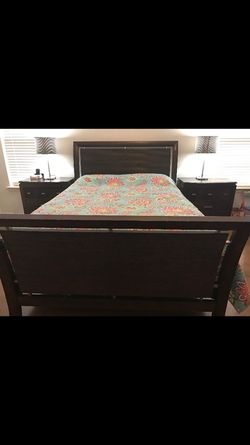 Bedroom set