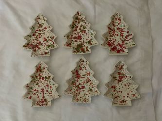 Set Of 6 Christmas Tree Shaped Dishes 