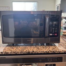 Toshiba Microwave Black Stainless Steel