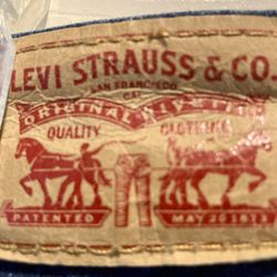Ladies Levi Strauss Jeans 