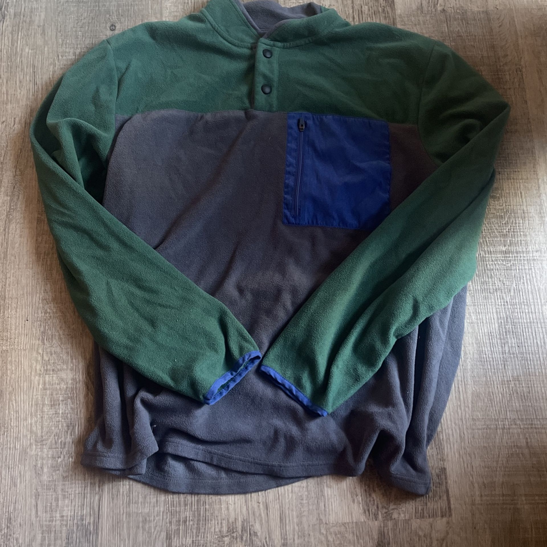 VSTR premium top