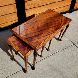 1930s NEST OF TABLES*WALNUT*