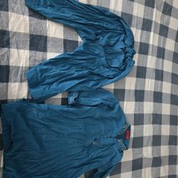 2-4 Year Old Cute Boy 2 Pieces blue kurta Shalwar. J. Kids.  Pakistani Indian Bangladeshi

Comes from pet Free and Smoke free home.

Shirt: 21.5 inche