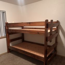 Twin Wood Bunk bed 