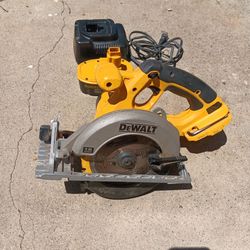 DeWalt DC390 18V 6.5in blade
