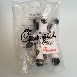 New  2005 Chick-Fil-A Cow Eat Mor Chikin Small Plush Stuffed Animal.  
