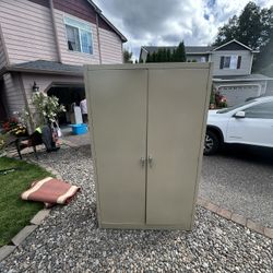 Free Metal Cabinet