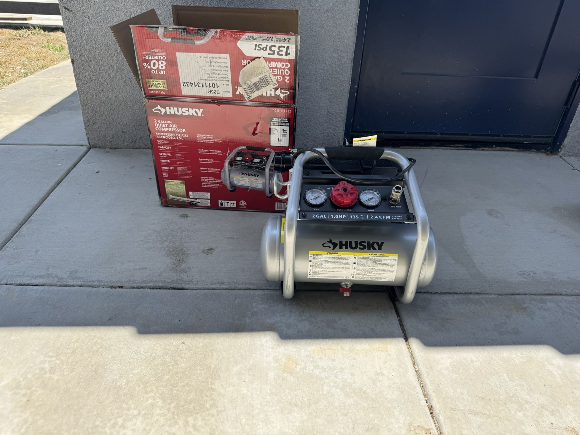 Husky Air Compressor 2 Gallon Quiet 135 Psi