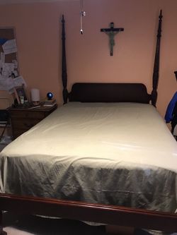 Bed for. Sale