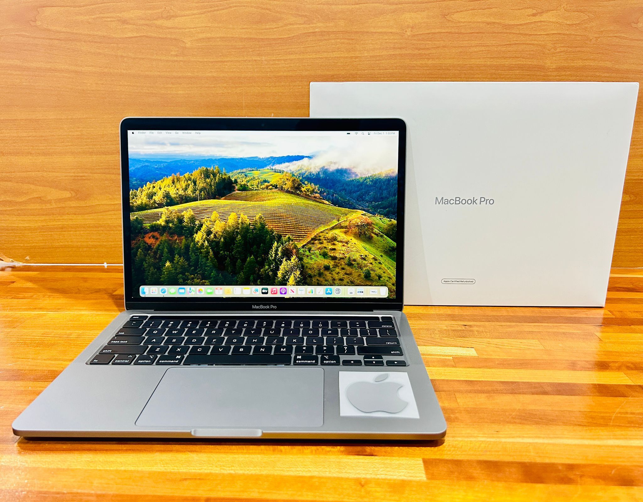 MacBook Pro 13” TouchBar 2020 i7 32GB RAM 2TB with