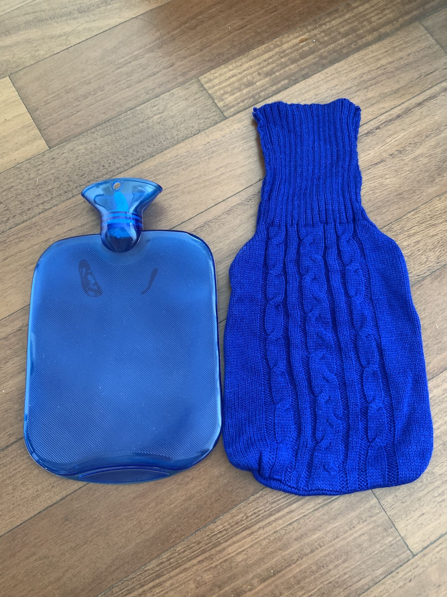 Hot Water Bottle with Cover Knitted, 2 Liter