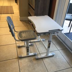 Kids desk and Chair