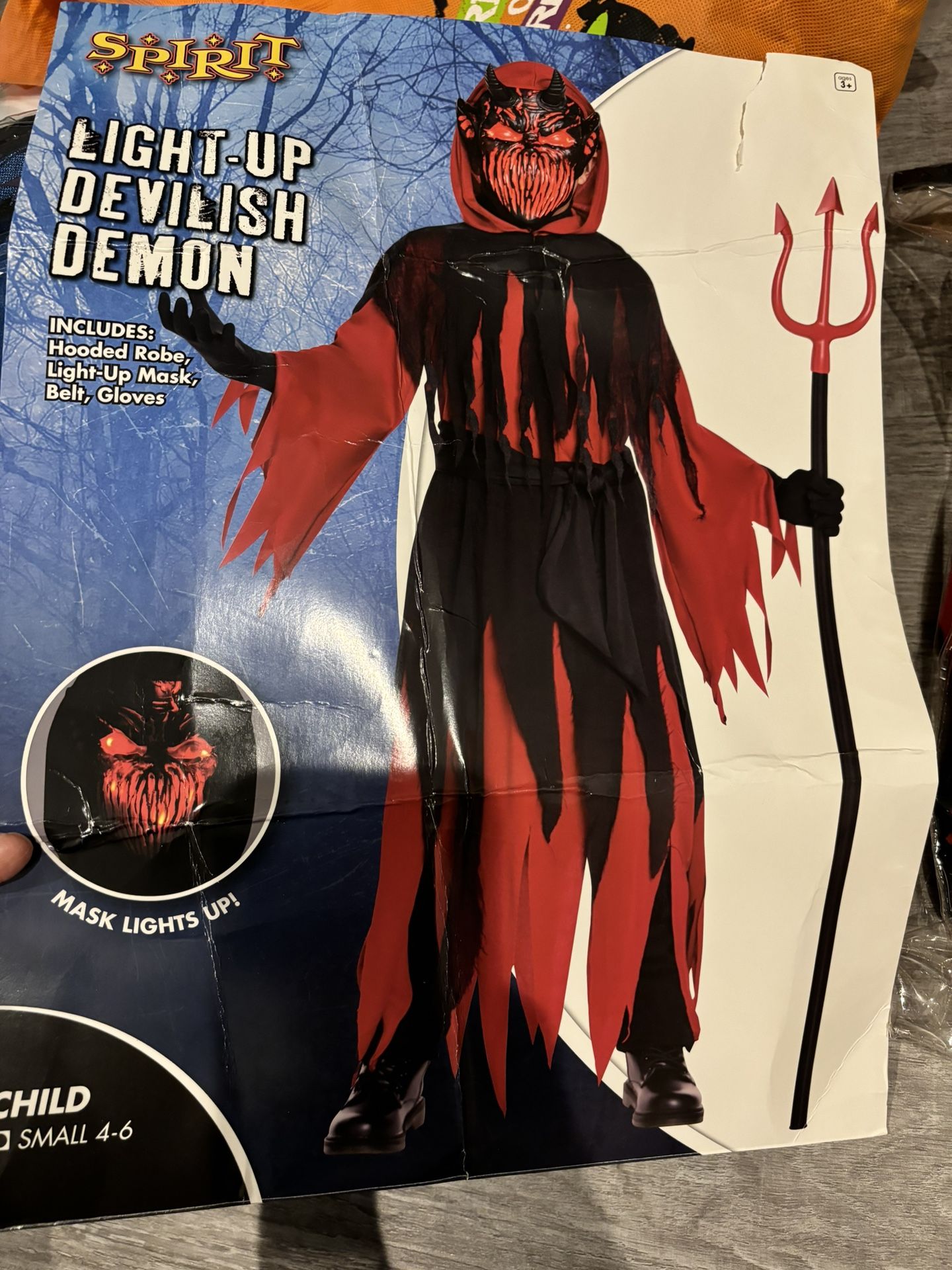Light Up Devilish Demon Costume Child Size 4/6