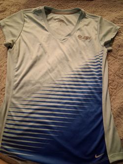 Blusa azul / blue shirt