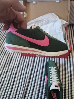 Brand New Nike Cortez size 8.5w