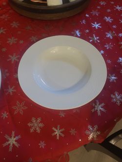 Porcelin Plates  Unused 