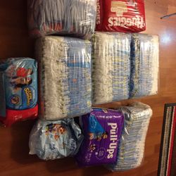 210 Huggies Pull Ups 2t-3t Diapers