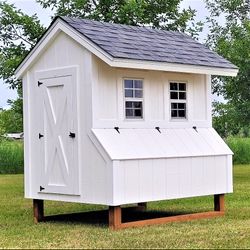 Chicken Coop Solid!! 5’ X 6’  Brand New Customized