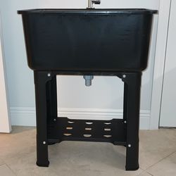 BRAND NEW UTILITY SINK