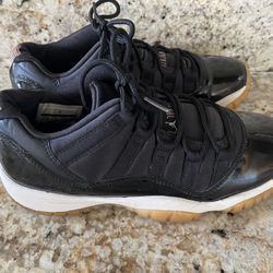Jordan Kid's Air 11 Retro Low GG, Black/Bleached Coral-White-Size 5.5Y  