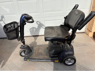 Electric scooter $300