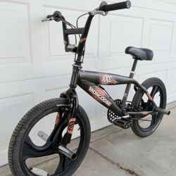 20 INCH MONGOOSE AXE FREESTYLE STYLE BMX BICYCLE READY TO RIDE 