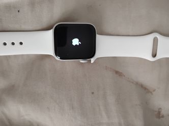 Apple watch 4