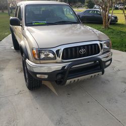 2004 Toyota Tacoma