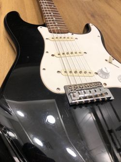 TRADE Squire affinity for acoustic guitar