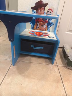 Kids chair and storage