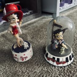 Betty Boop Statues 