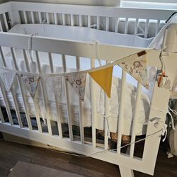 Baby Crib + Mattress and Sheets
