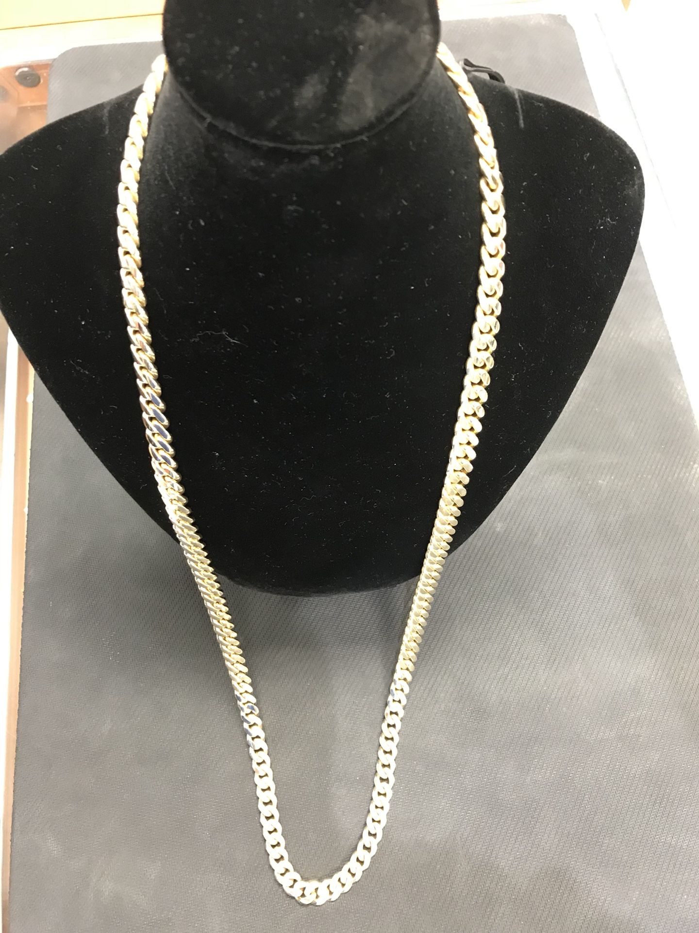 Solid 30 inch 185 grams 14 kt yellow gold cuban chain