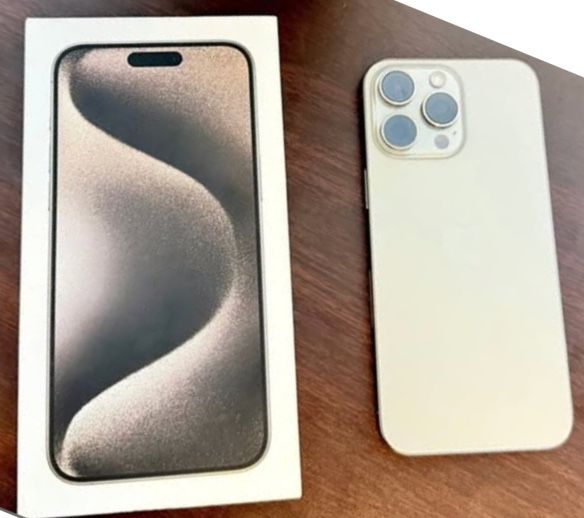 iPhone 15pro max 256gb factory unlocked 