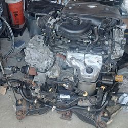 Nissan Pathfinder 3.5 V6 (2015-2016) Engine And Transmission , Sensors, Electrical Cables , Motor Base And More .