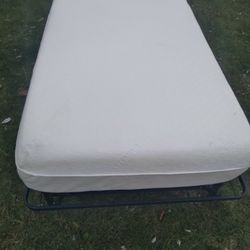Xl Tempurpedic mattress 