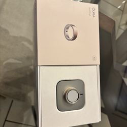 Oura Ring 4 – Rose Gold – Size 10