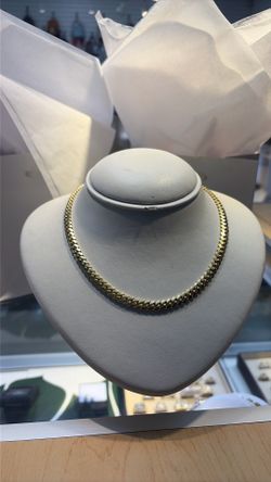 Gold Cuban Link Chain Necklace