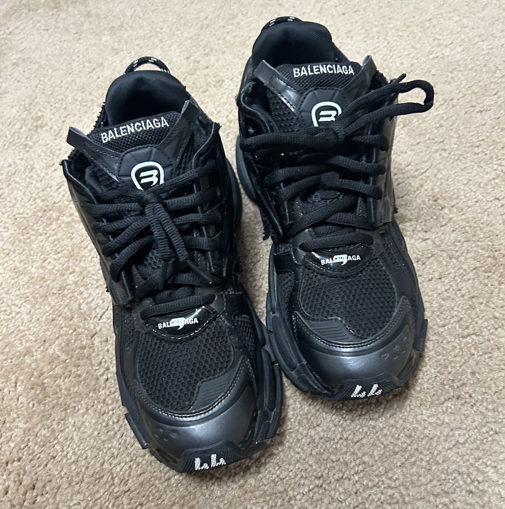 Balenciaga Runners
