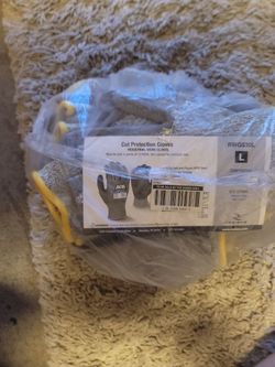 Cut protection gloves 12 pack large