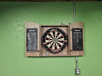 Dartboard With Frame