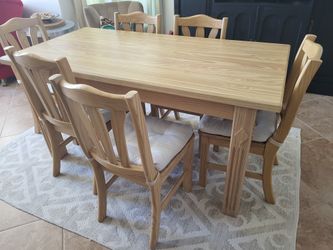 Solid wood. Dinner Pine table + 6 Chairs