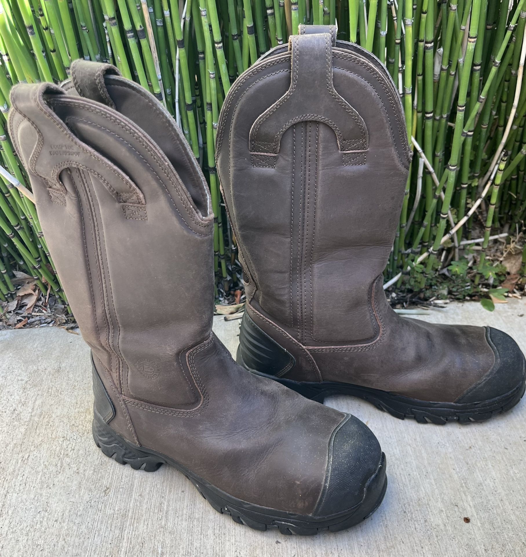 Justin Comp Toe Waterproof Work Boots Men's.. Sz 9M.
