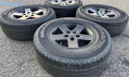 17” Jeep Wrangler Gladiator Grand Cherokee We Finance Rims Wheels Tires Set